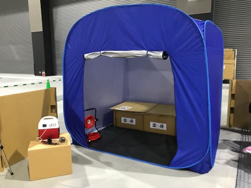 ダンボールベッド「楽床(らくしょう)」