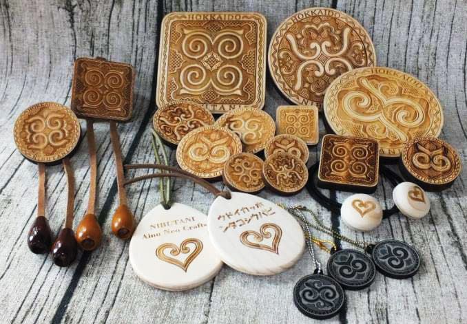 レーザー加工機