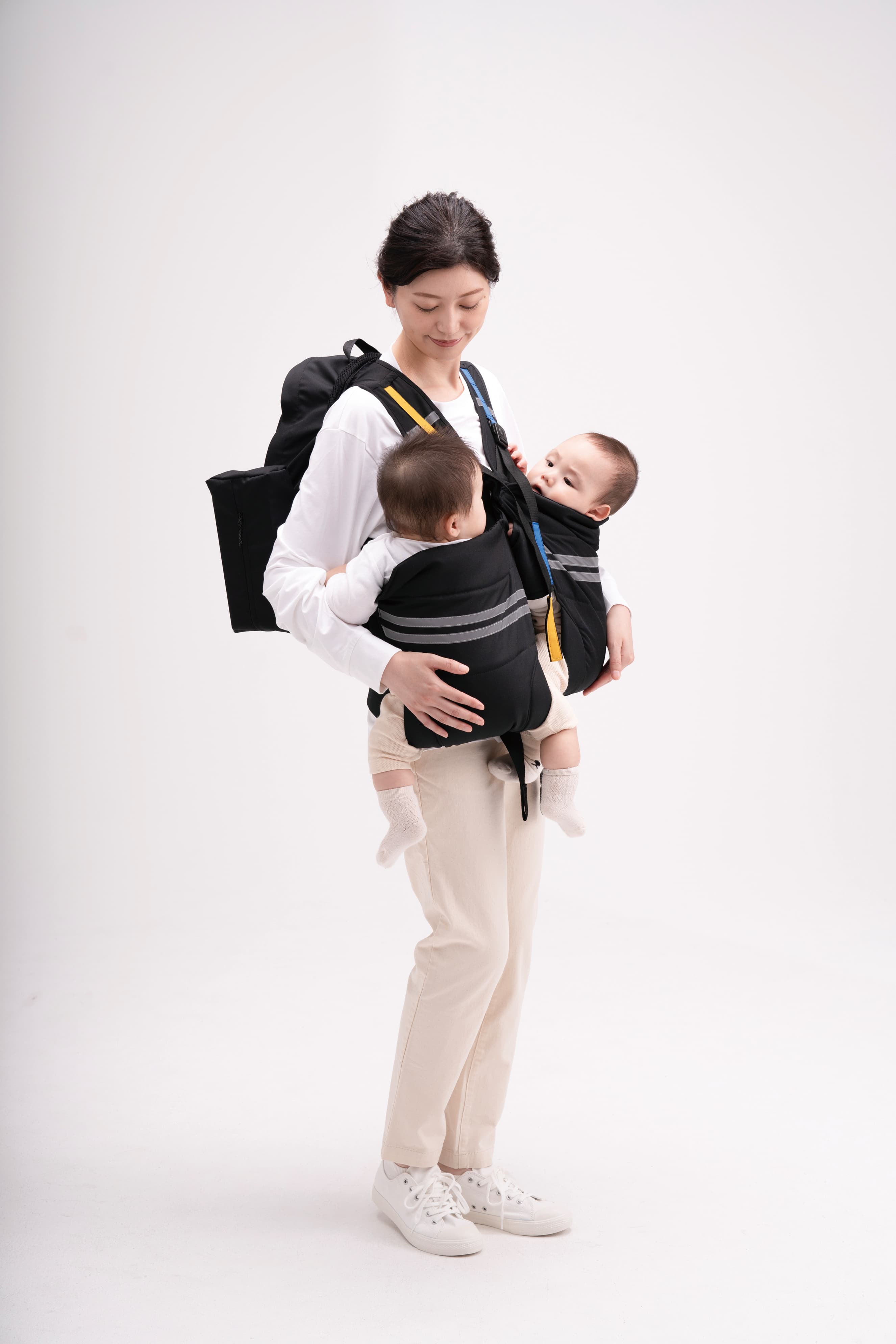 【自治体導入実績あり】リュックになる避難用抱っこひも（2人用）