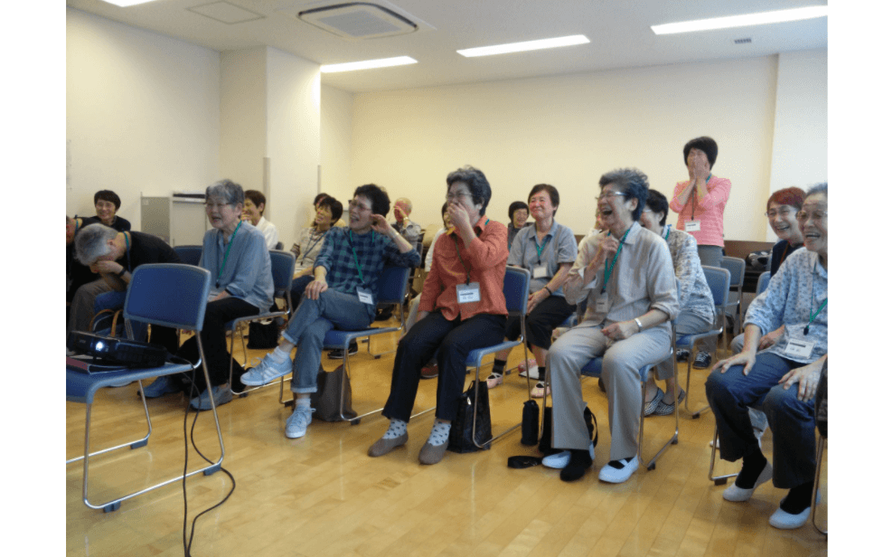 【導入実績あり】朗読を活用した介護予防・認知症予防プログラム『健康朗読』