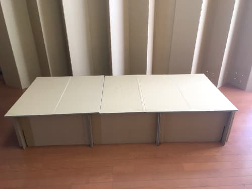 ダンボールベッド「楽床(らくしょう)」