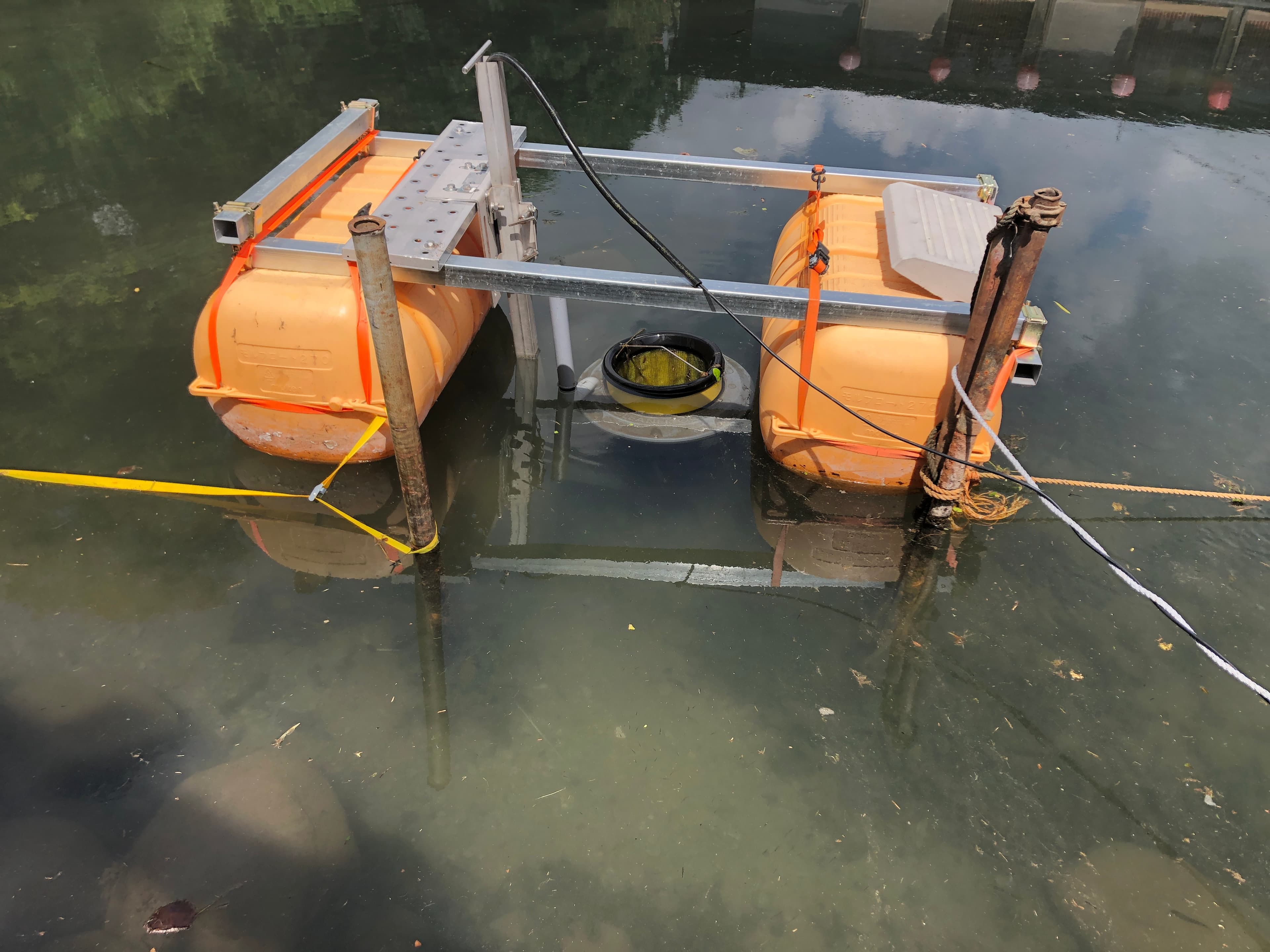 海洋浮遊ゴミ回収機「SEABIN（シービン）」